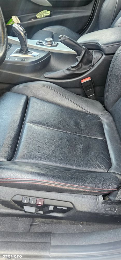 BMW Seria 3 320d Sport Line - 6
