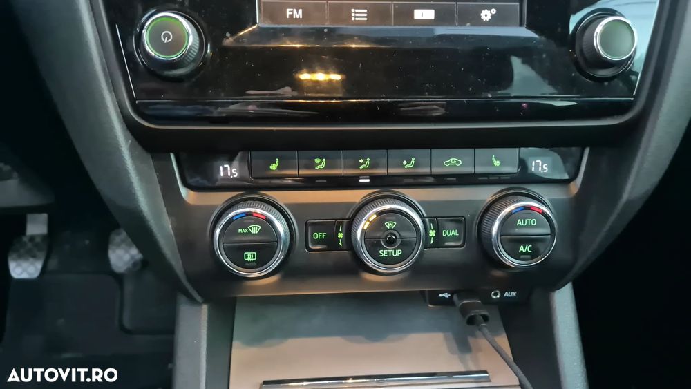 Skoda Octavia 2.0 TDI 4X4 Ambition - 6