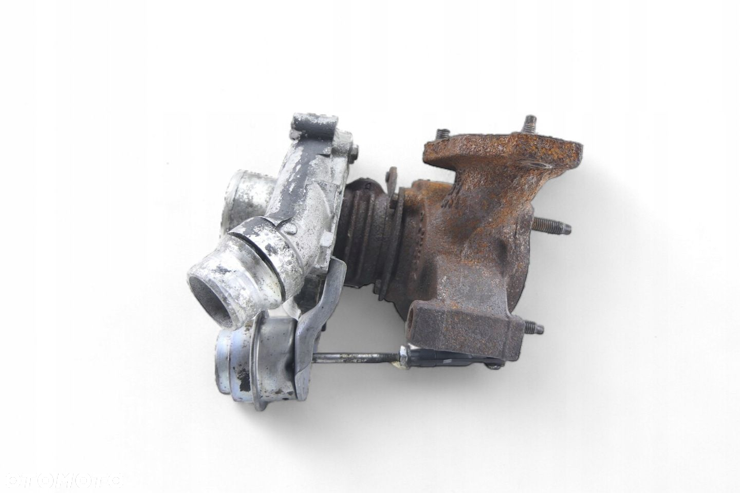 Turbina RENAULT TRAFIC II OPEL VIVARO A NISSAN PRIMASTAR 2.0 DCI 8200466021 - 2