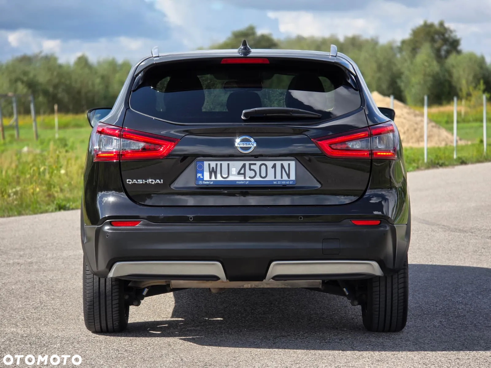 Nissan Qashqai 1.3 DIG-T N-Connecta DCT - 4