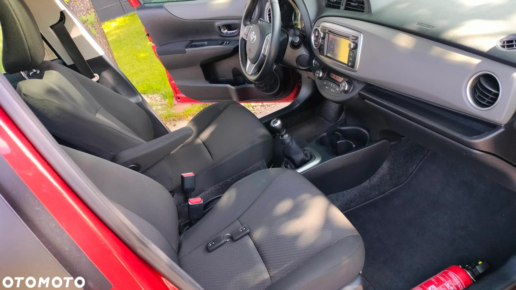 Toyota Yaris 1.33 Business Edition - 22