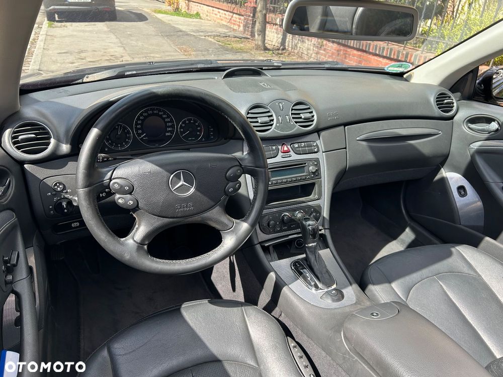 Mercedes-Benz CLK - 7