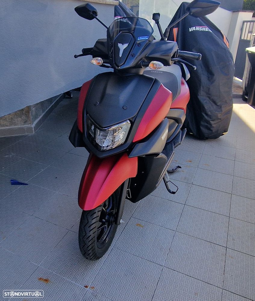 Yamaha RayZR - 2