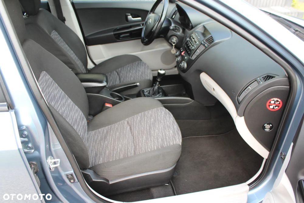 Kia Ceed 1.4 CVVT LX - 15