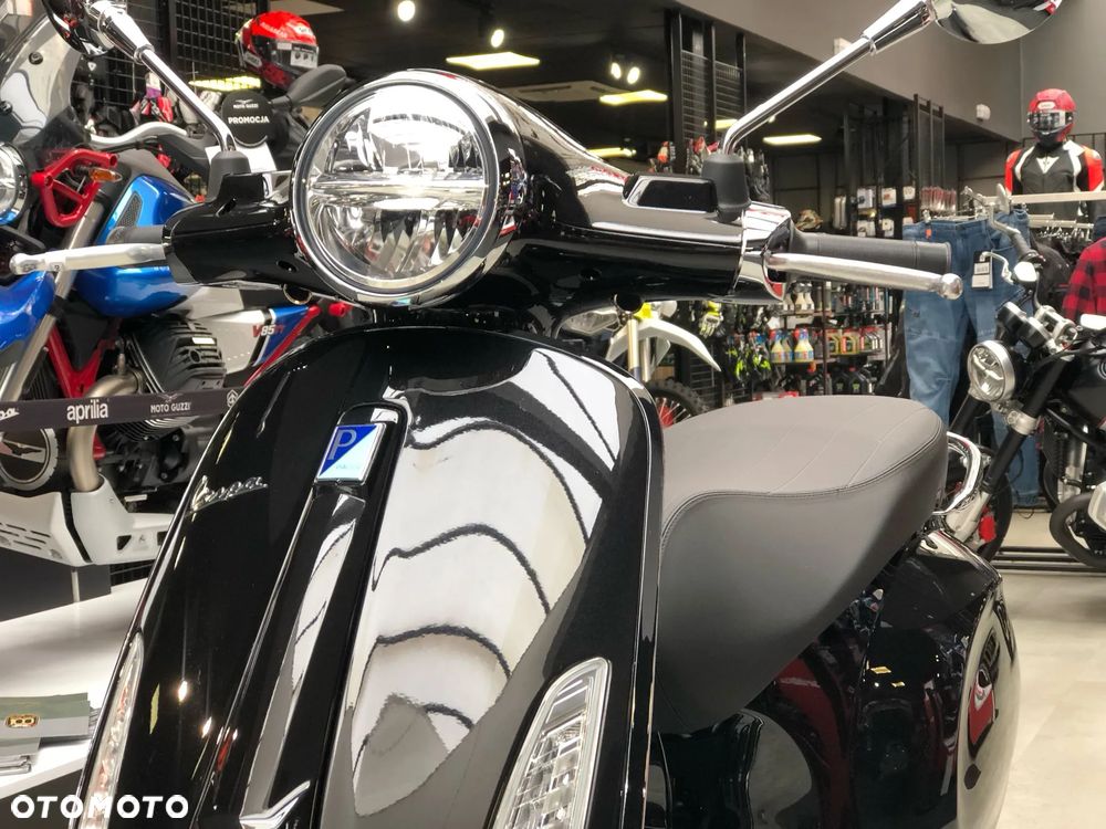 Vespa Primavera - 10