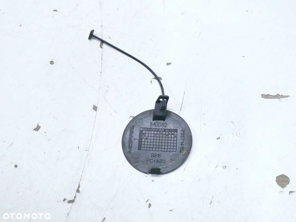 FIAT 500 E ZAŚLEPKA ZDERZAKA HAKA PRZÓD - 2