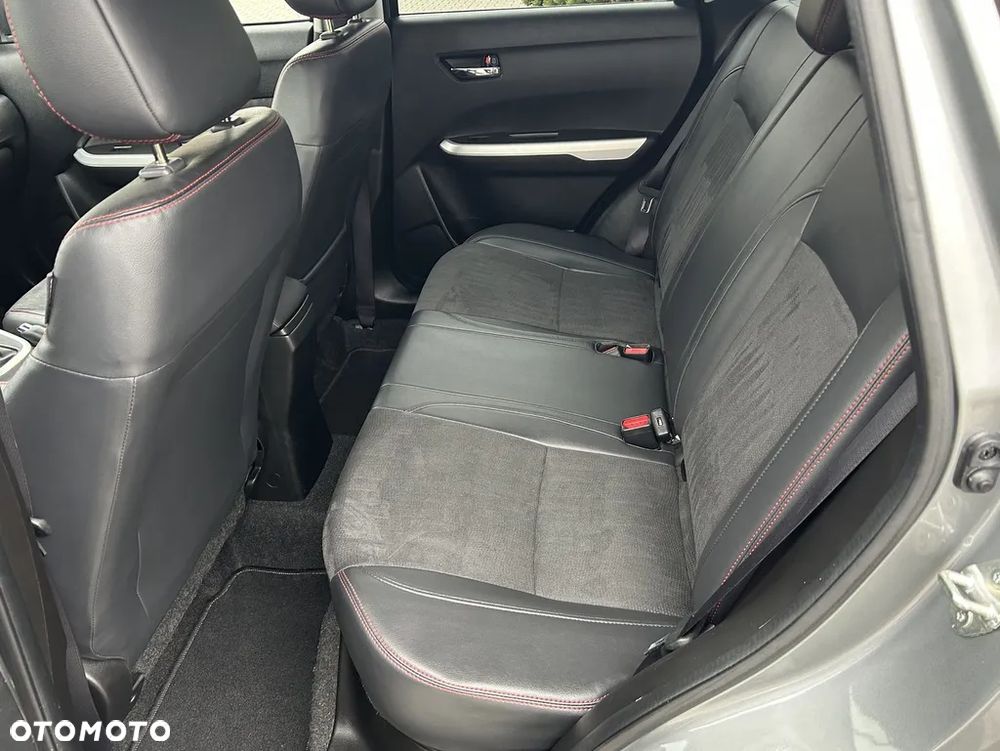 Suzuki Vitara 1.4 Boosterjet XLED 2WD - 31