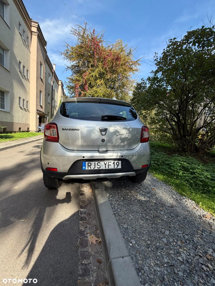 Dacia Sandero - 7