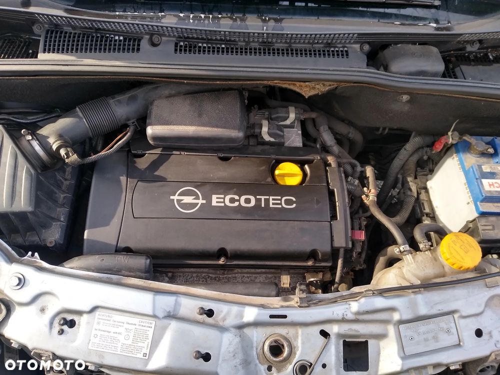 Opel Meriva 1.6 16V Cosmo - 11