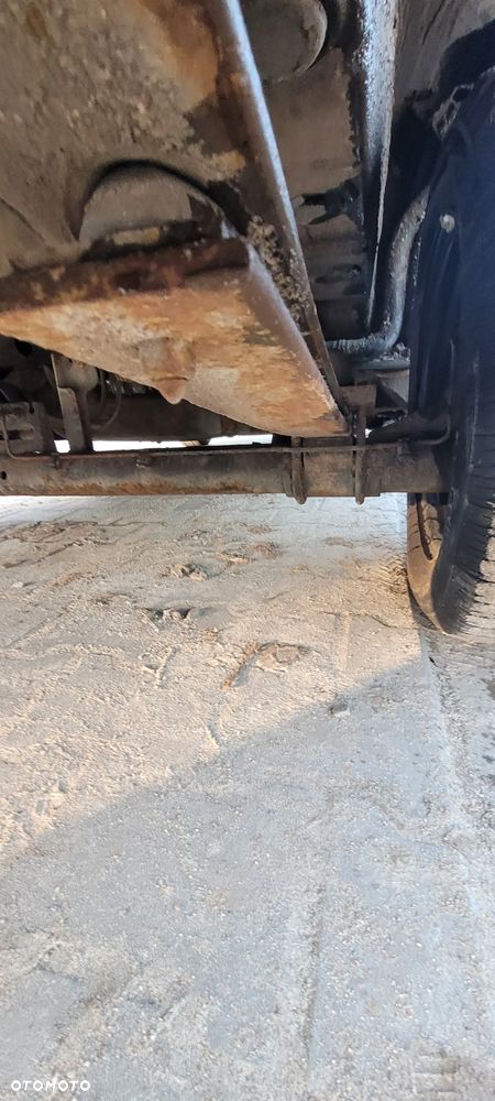 Volkswagen Caddy - 9