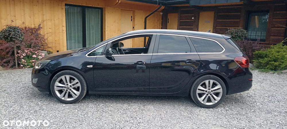 Opel Astra 2.0 CDTI DPF Cosmo - 6