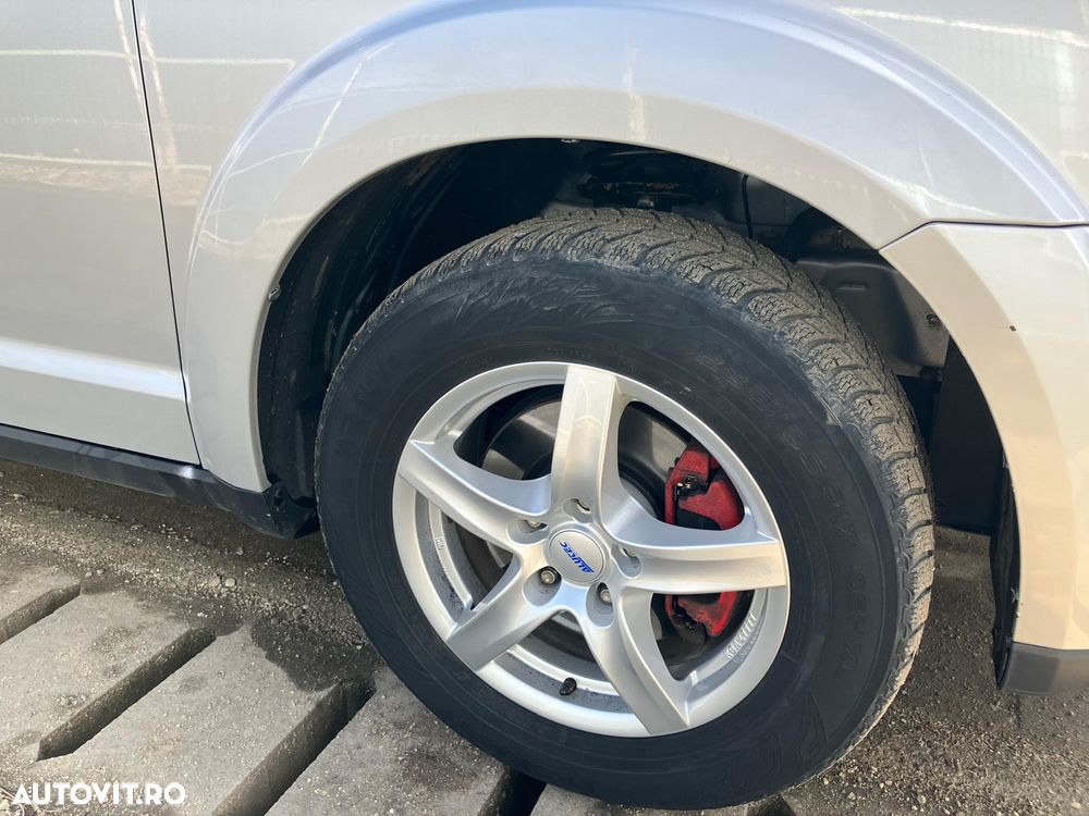 Fiat Freemont 2.0 Mjet AT AWD - 26