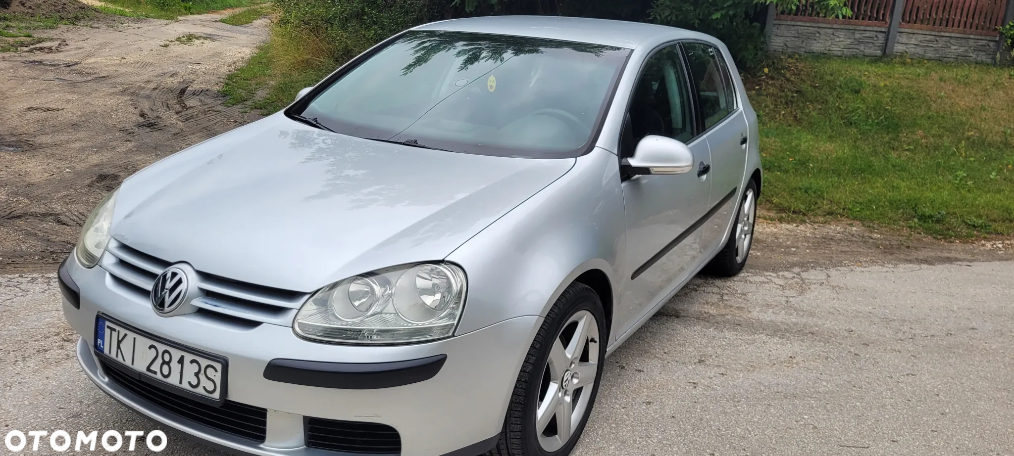 Volkswagen Golf - 6