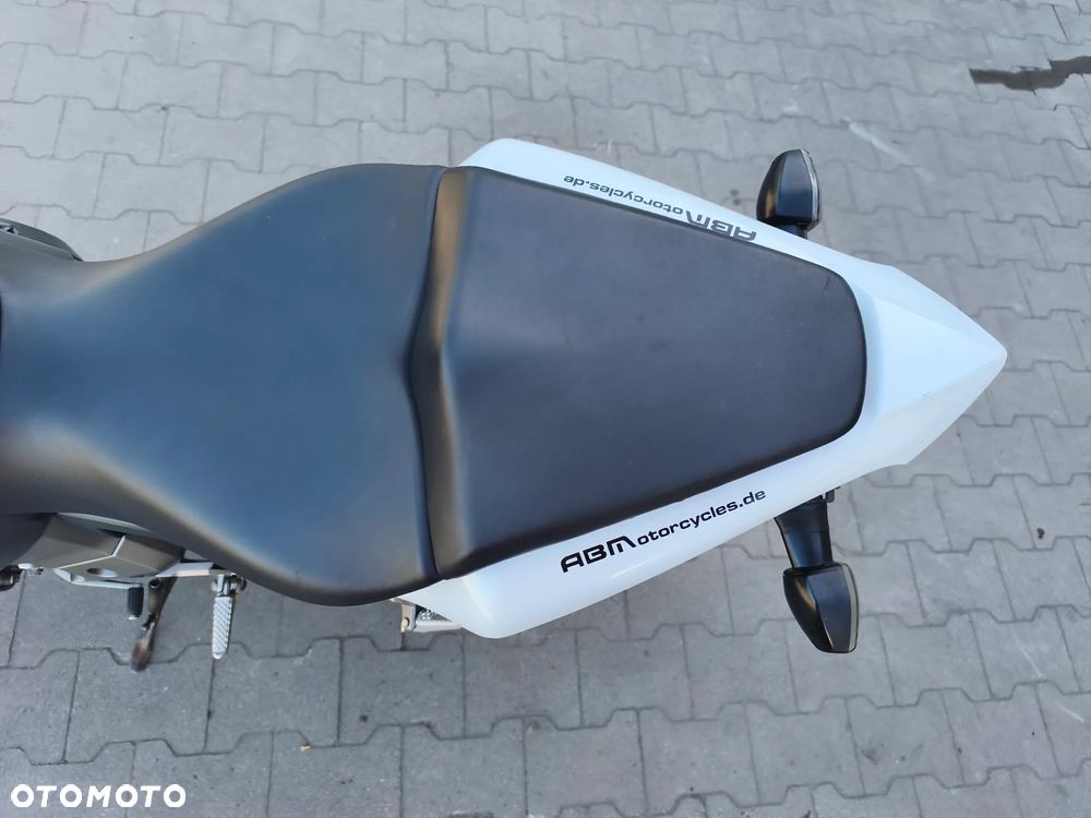 Honda CB - 31