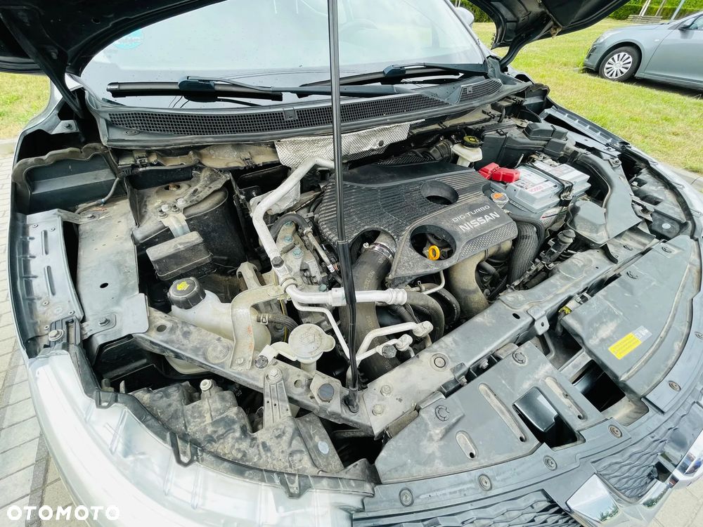 Nissan Qashqai 1.6 DIG-T N-Connecta - 32