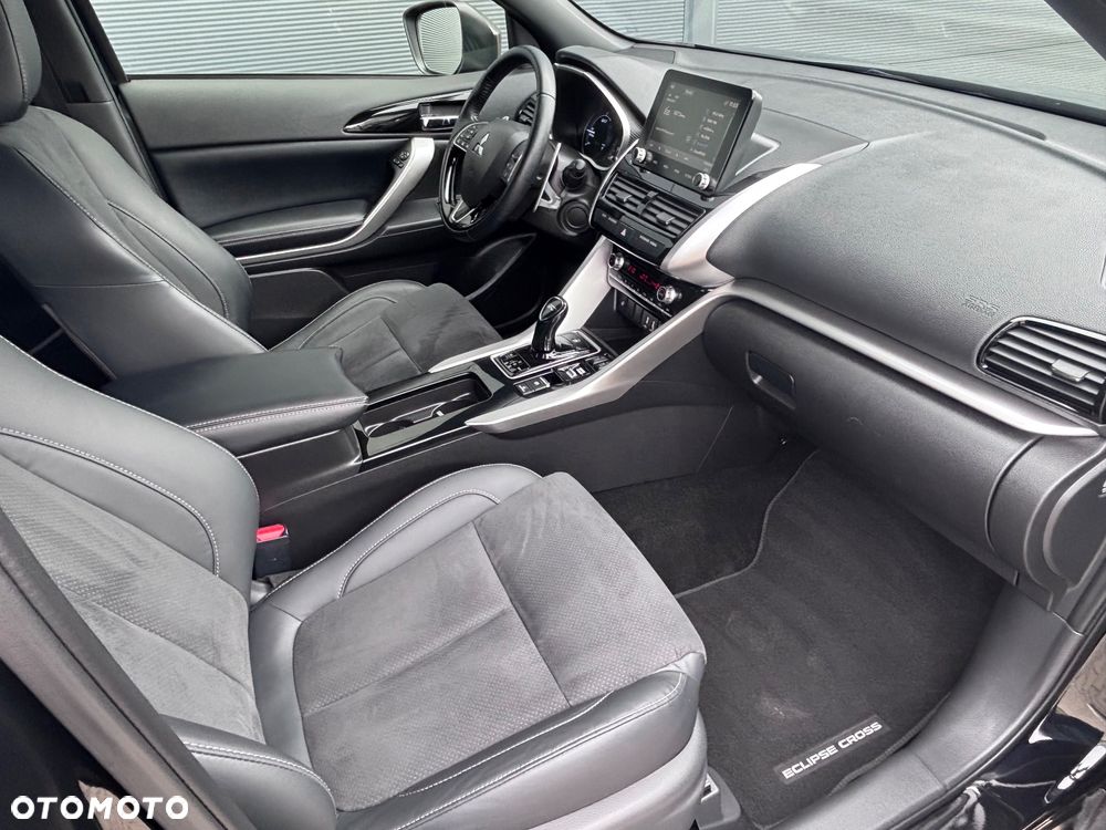 Mitsubishi Eclipse Cross 2.4 PHEV Intense Plus - 19