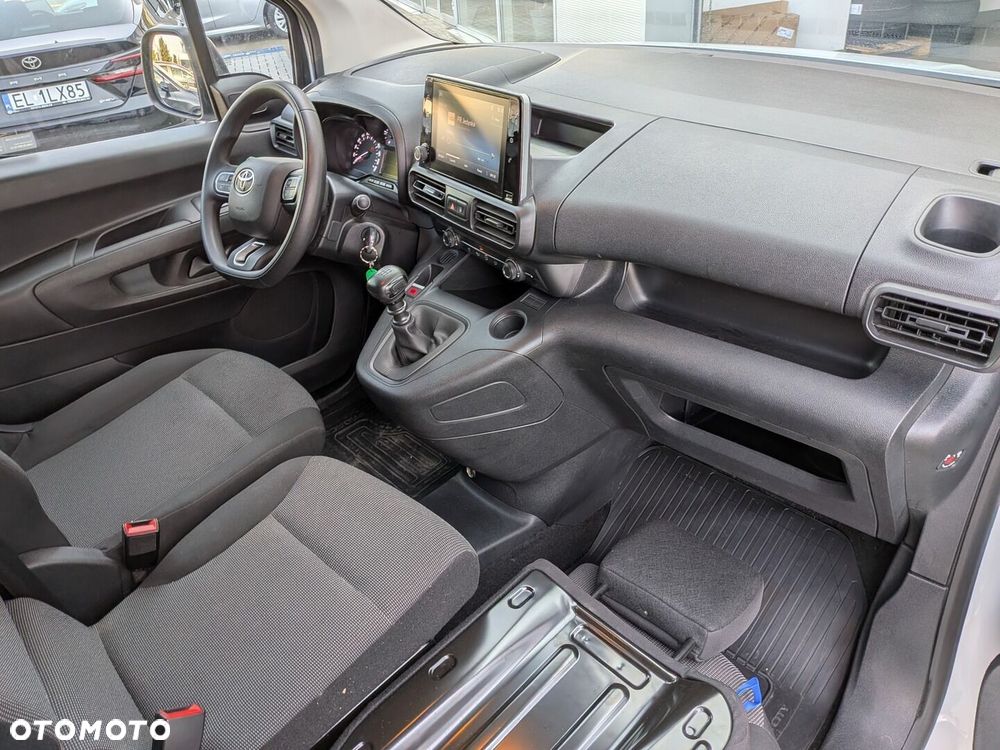Toyota PROACE CITY - 13