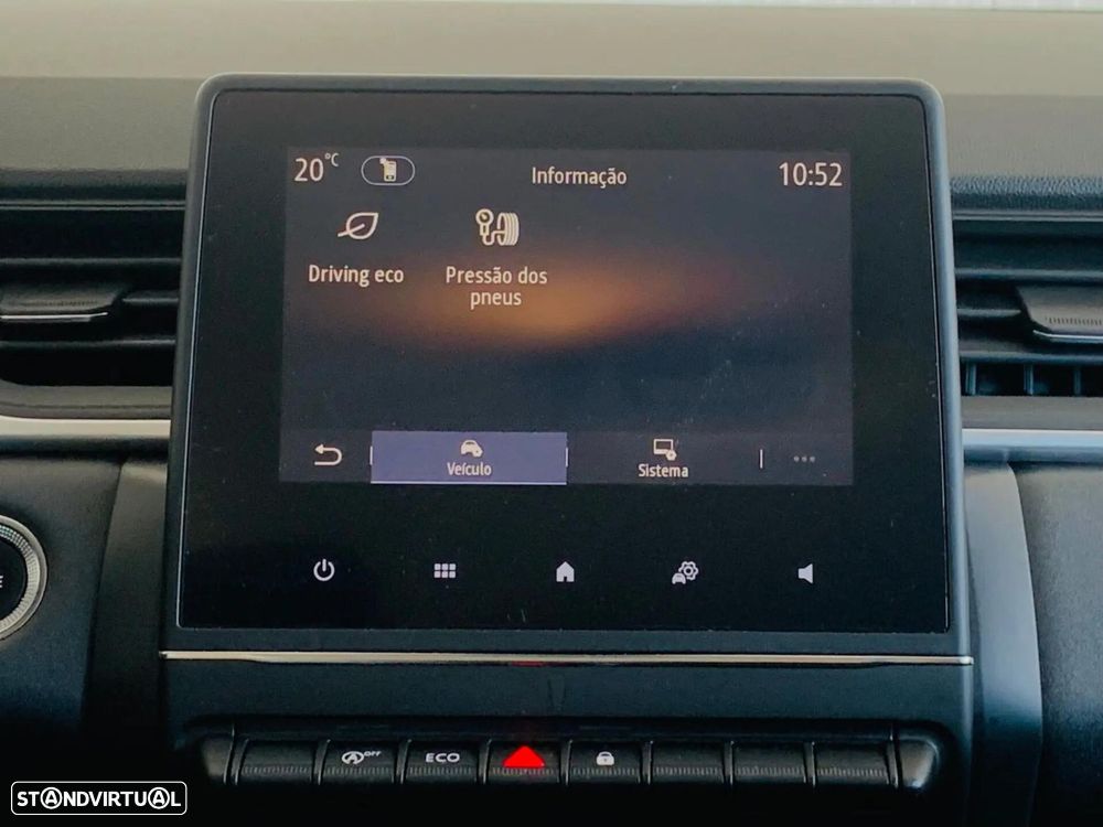 Renault Captur - 28