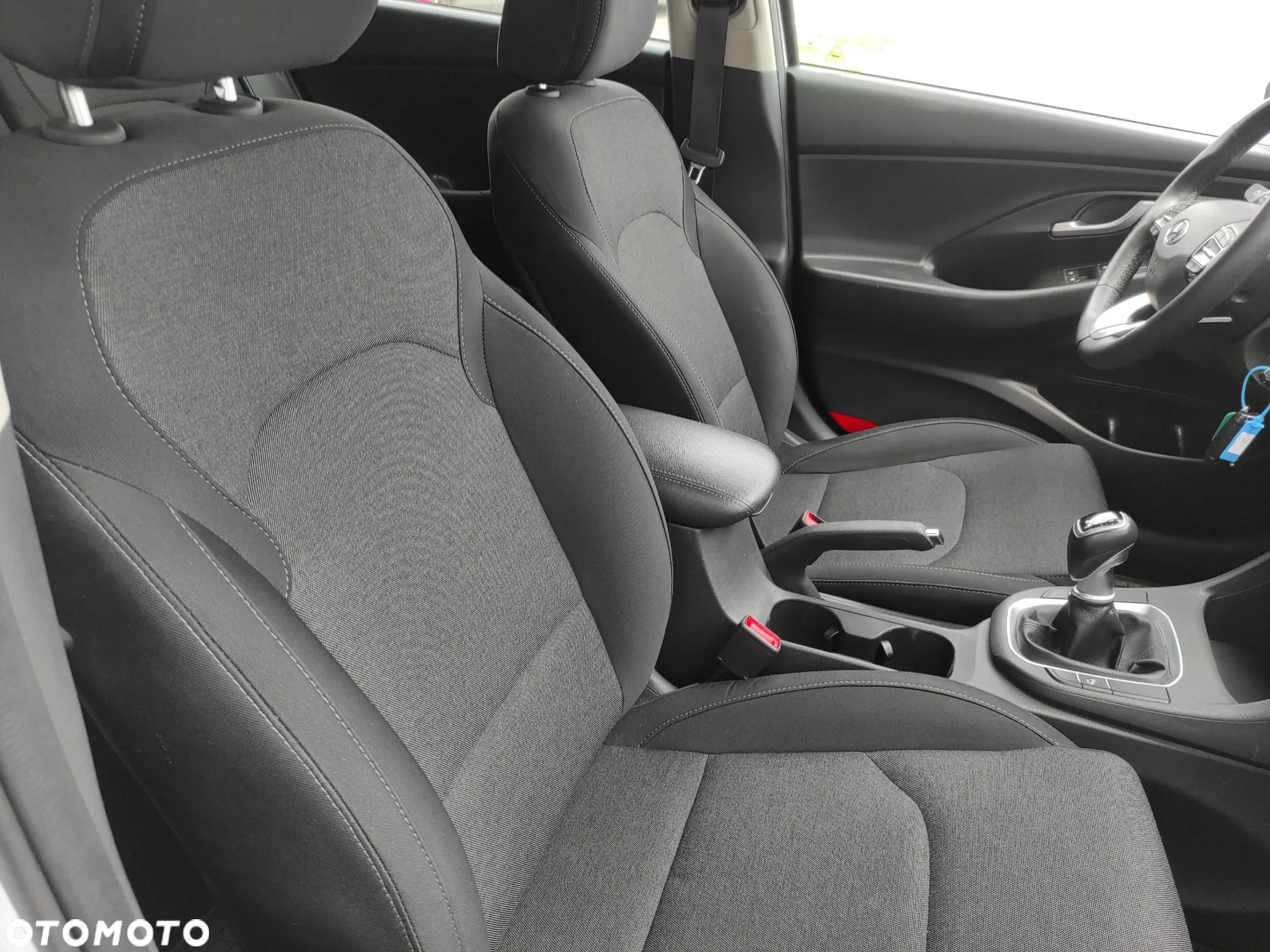 Hyundai i30 1.6 D Comfort - 19