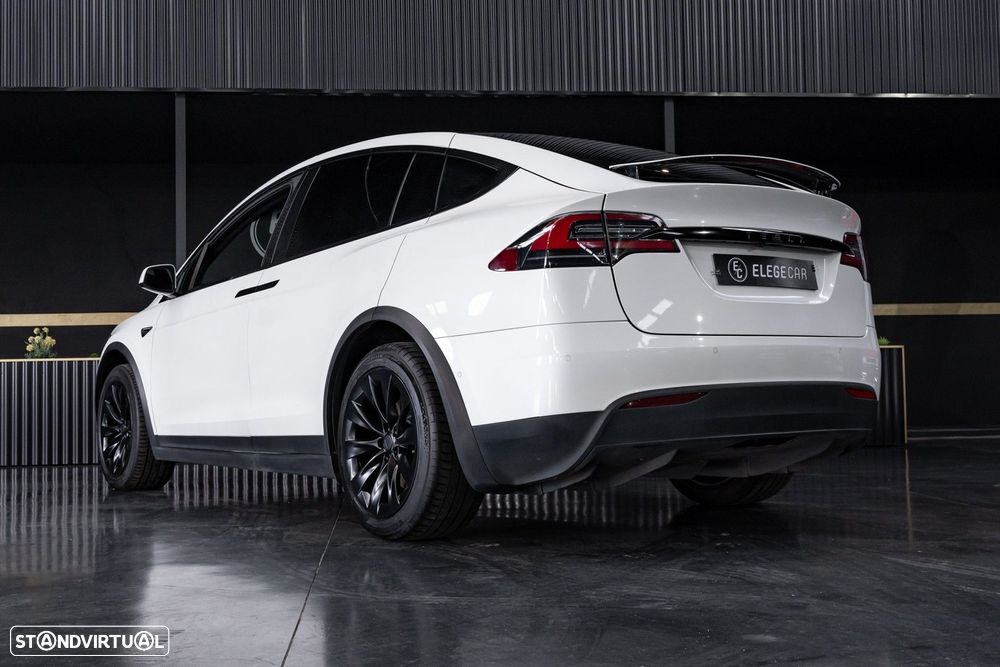 Tesla Model X Long Range - 10
