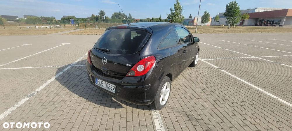 Opel Corsa 1.3 CDTI DPF EcoFLEX Satellite - 4