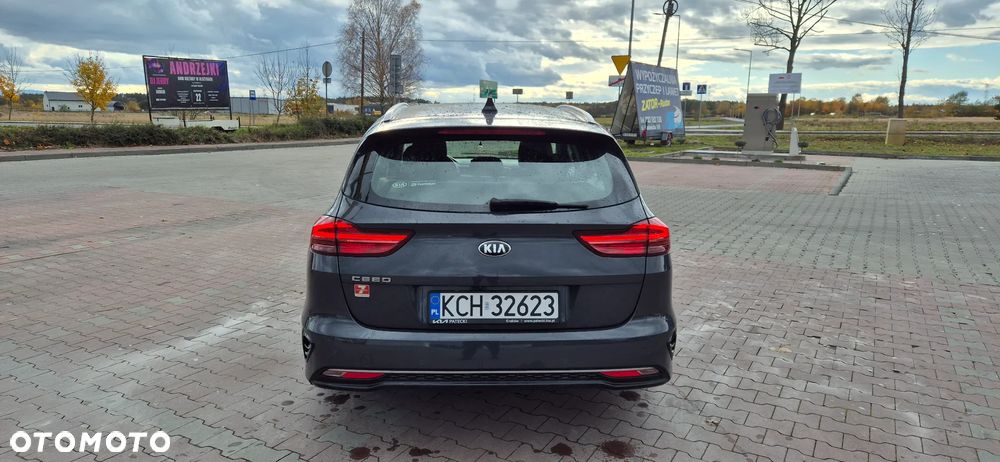Kia Ceed 1.6 CRDi SCR L Business Line - 4