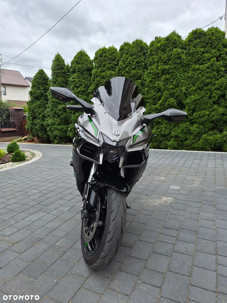 Kawasaki Ninja H2 SX - 22