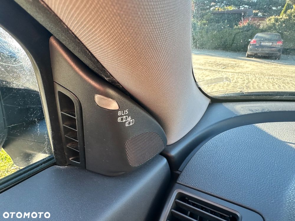 Volvo S40 1.6D Momentum - 35