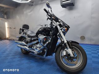 Suzuki Intruder