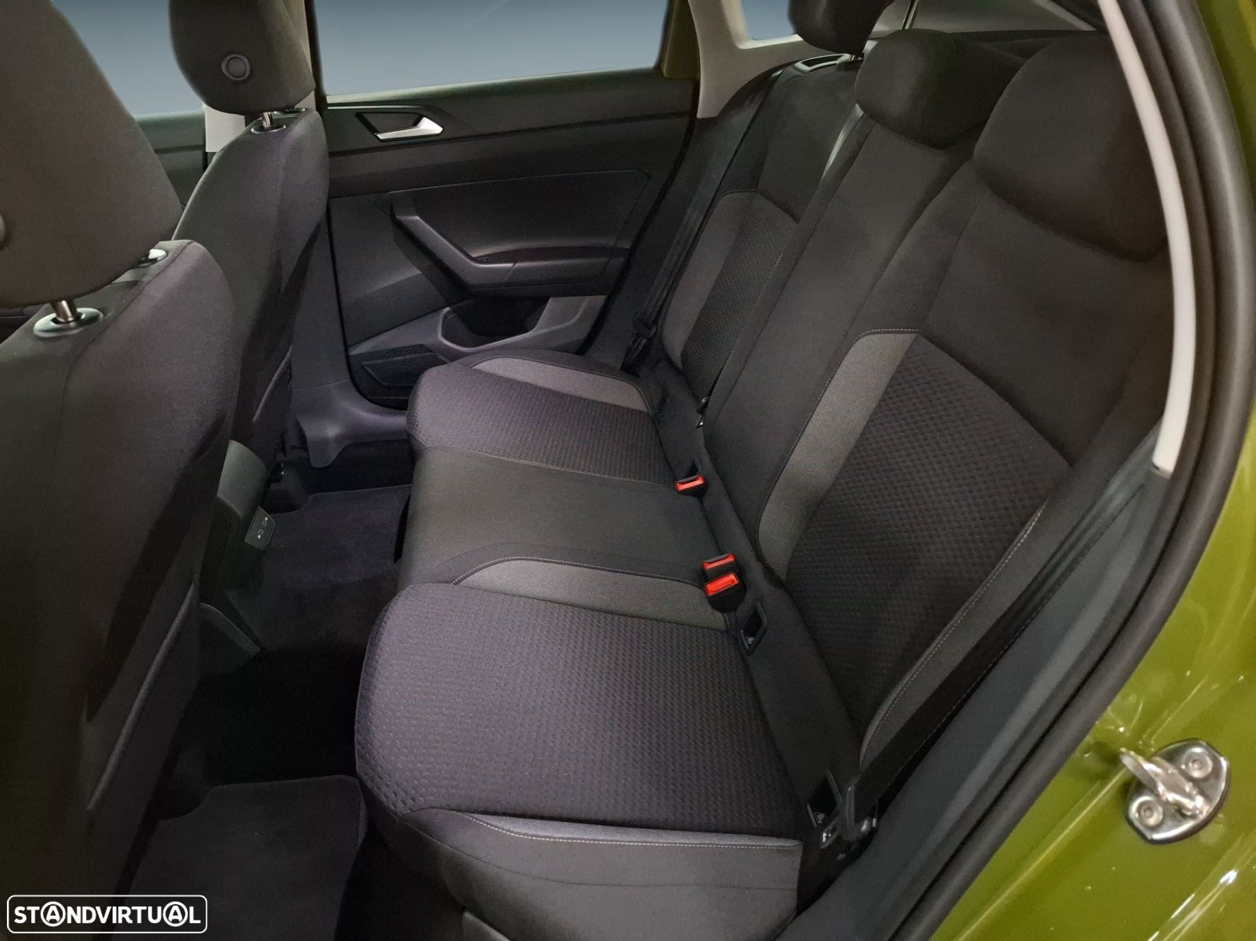 VW Taigo 1.0 TSI Urban - 14