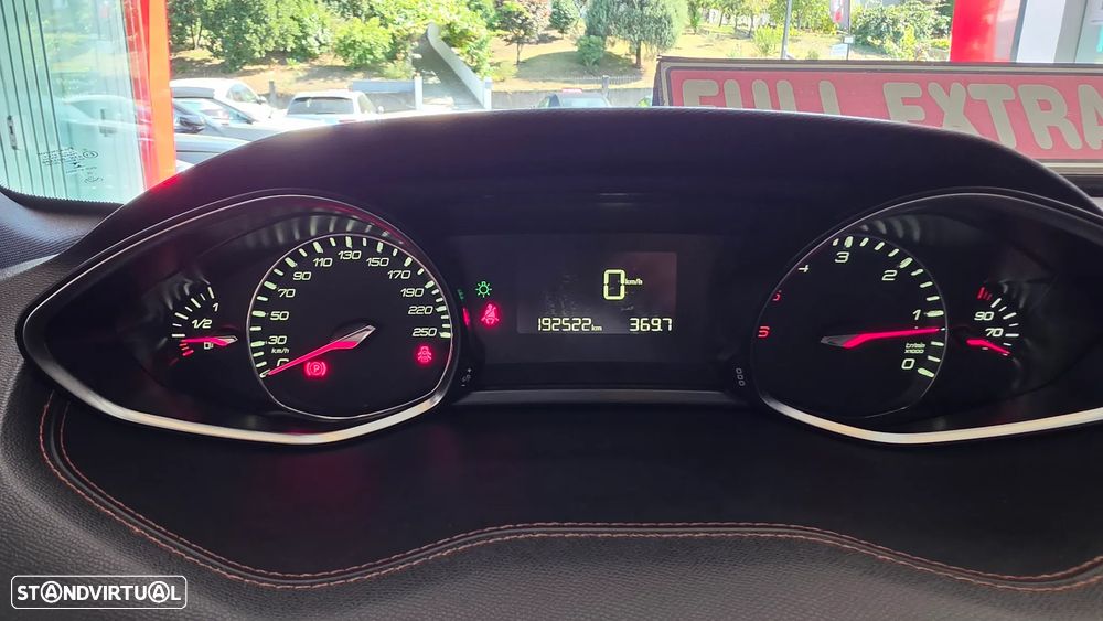 Peugeot 308 SW 1.6 BlueHDi GT Line - 43
