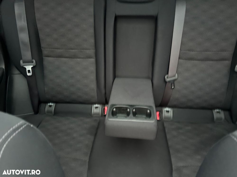 Nissan Qashqai 1.5 DCI N-Connecta - 8