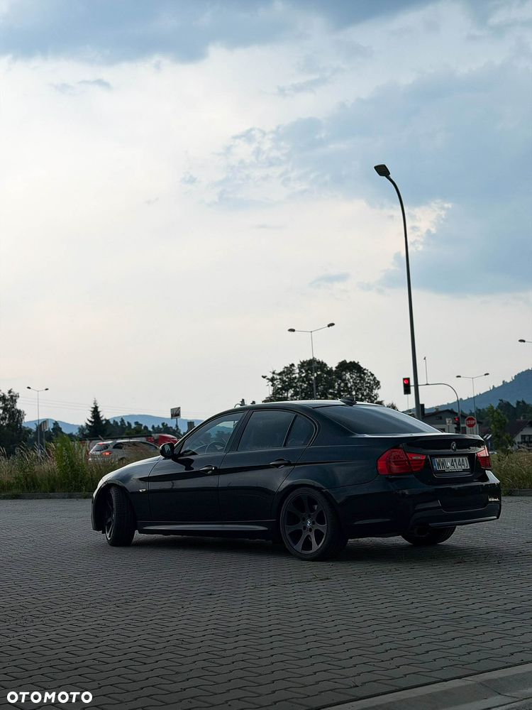 BMW Seria 3 318i Edition Sport - 6