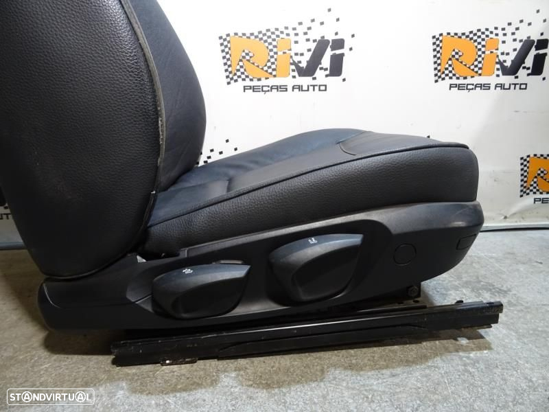 Conjunto De Bancos Bmw 3 (E90)  Bancos Bmw Serie 3 E90 Em Pele - 8