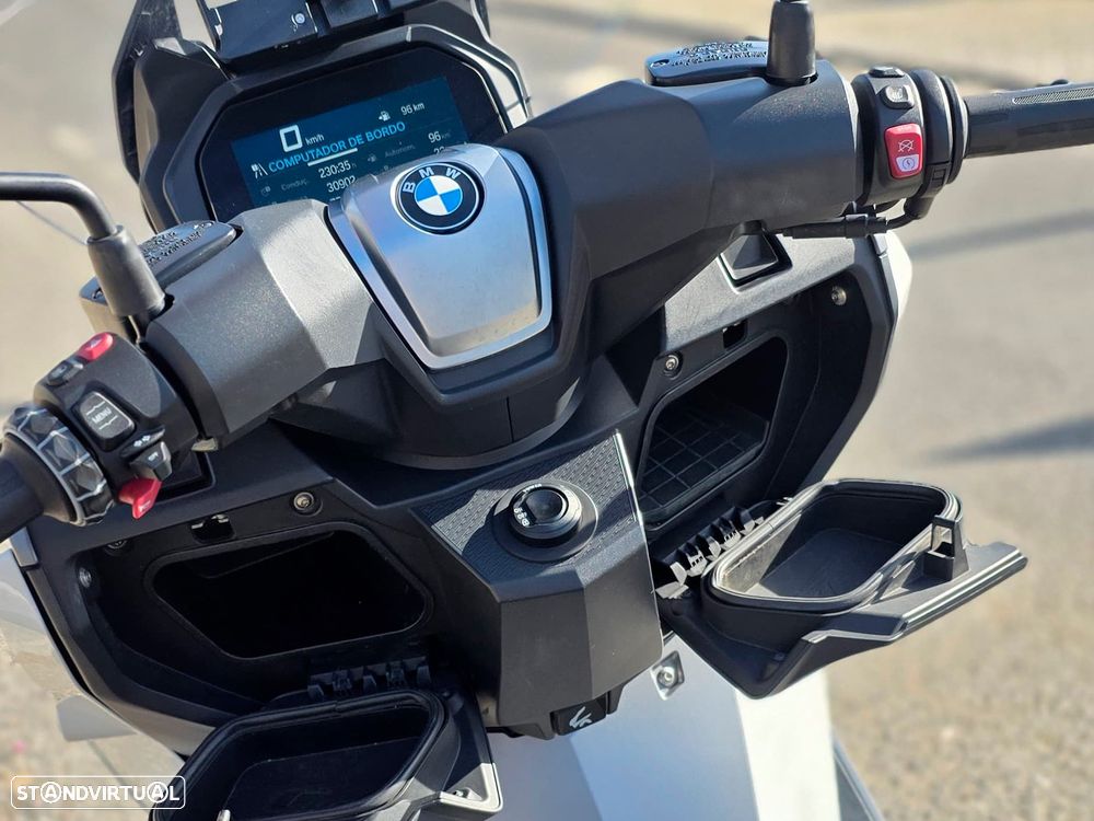 BMW C 400 GT - 11