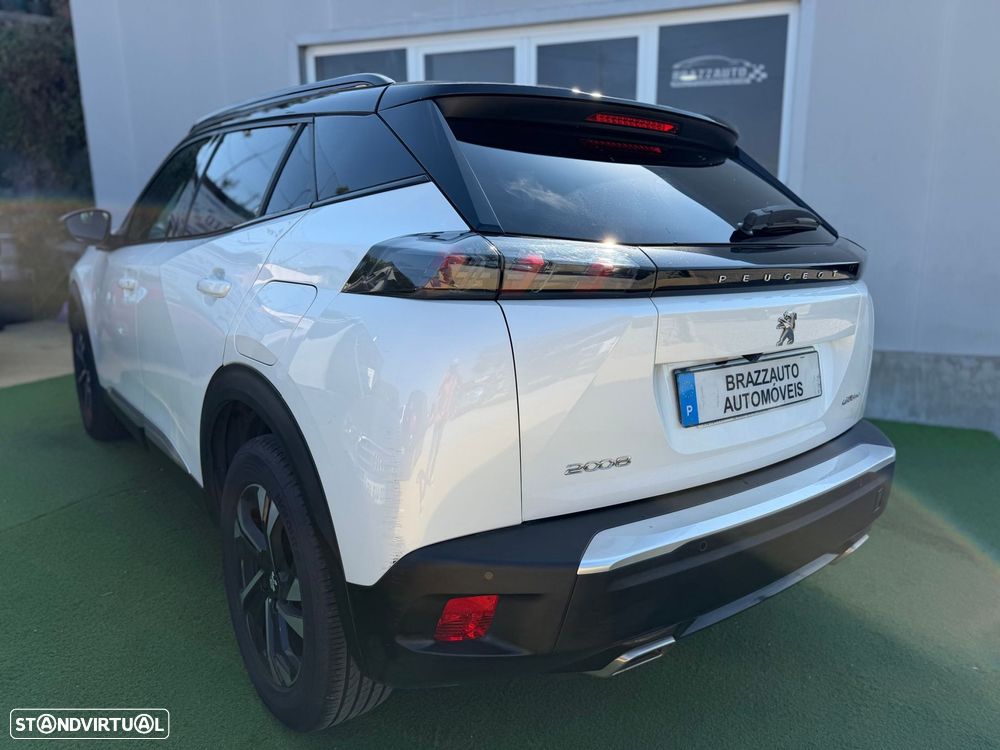 Peugeot 2008 1.2 PureTech GT Line EAT8 - 29