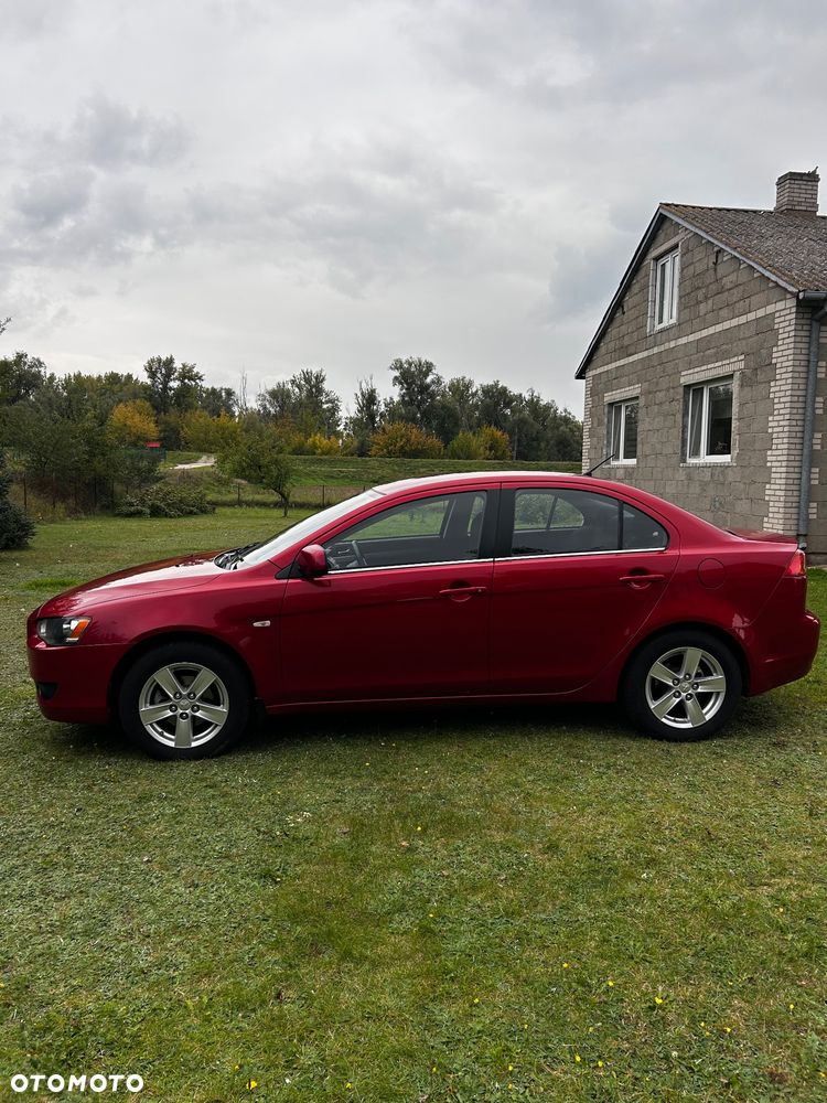 Mitsubishi Lancer 1.5 Invite - 7