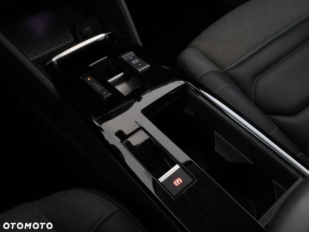 Citroën C4X 1.2 PureTech Shine Pack S&S EAT8 - 32