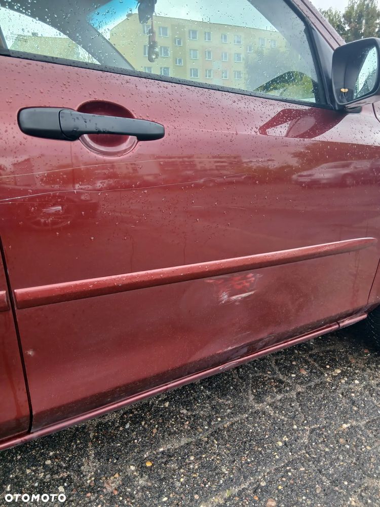Mazda 2 - 17