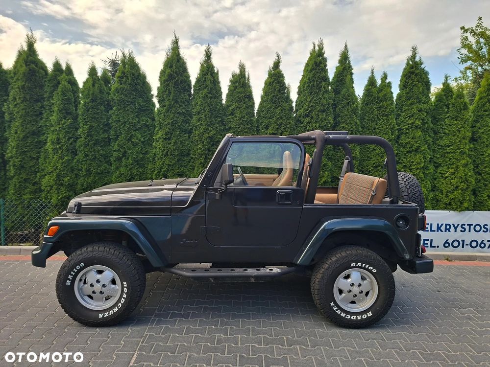 Jeep Wrangler - 4