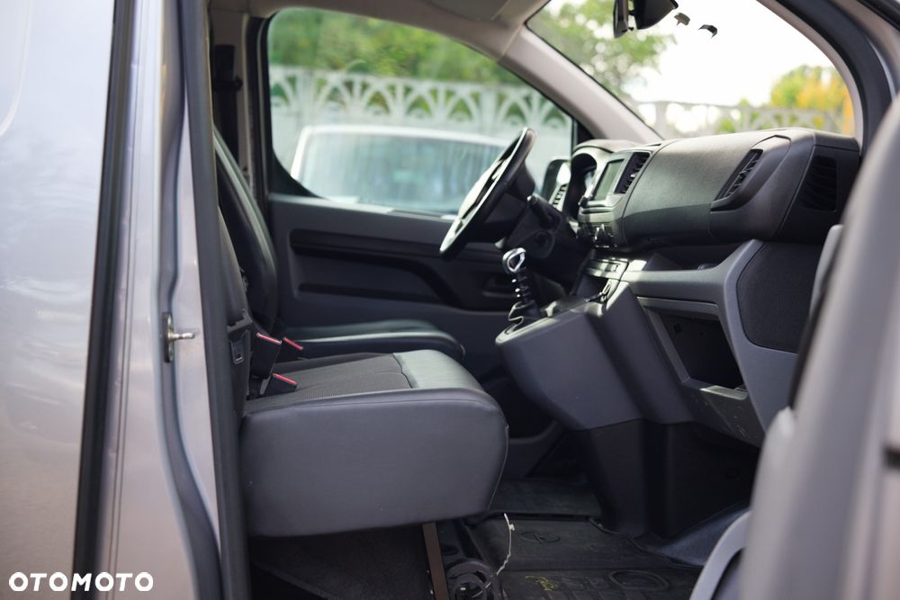 Opel Vivaro L3 2.0 150KM - 21