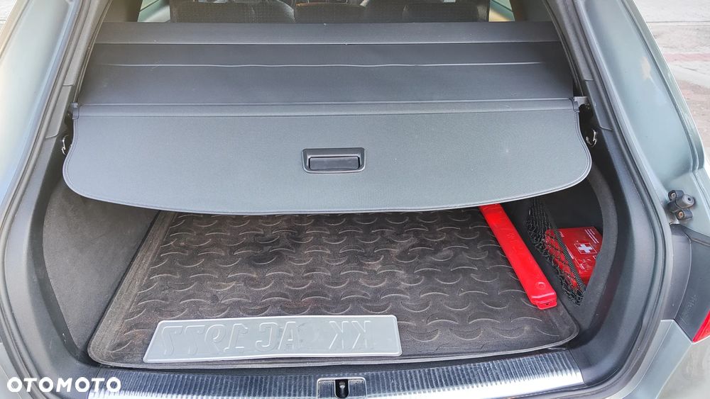 Audi A4 Avant 2.0 TFSI quattro S line Sportpaket - 9