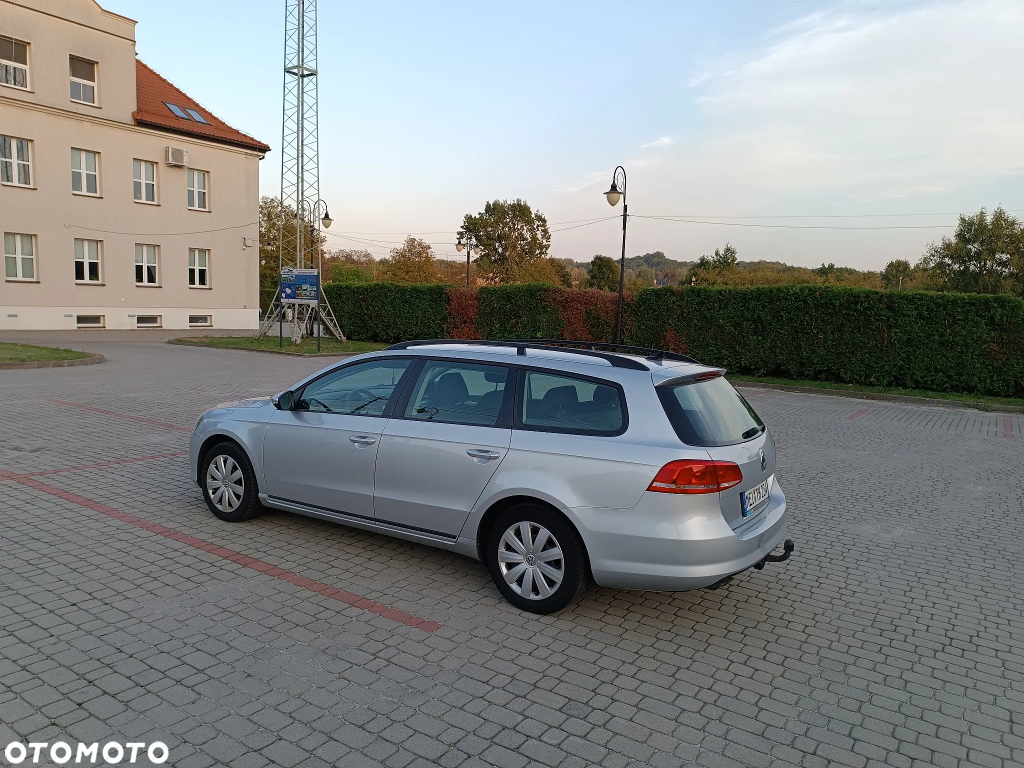 Volkswagen Passat Variant 2.0 Blue TDI SCR Comfortline - 4