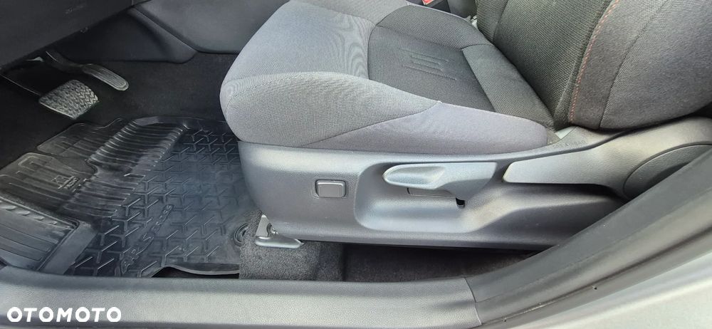Toyota C-HR 1.8 Hybrid Business Edition - 13