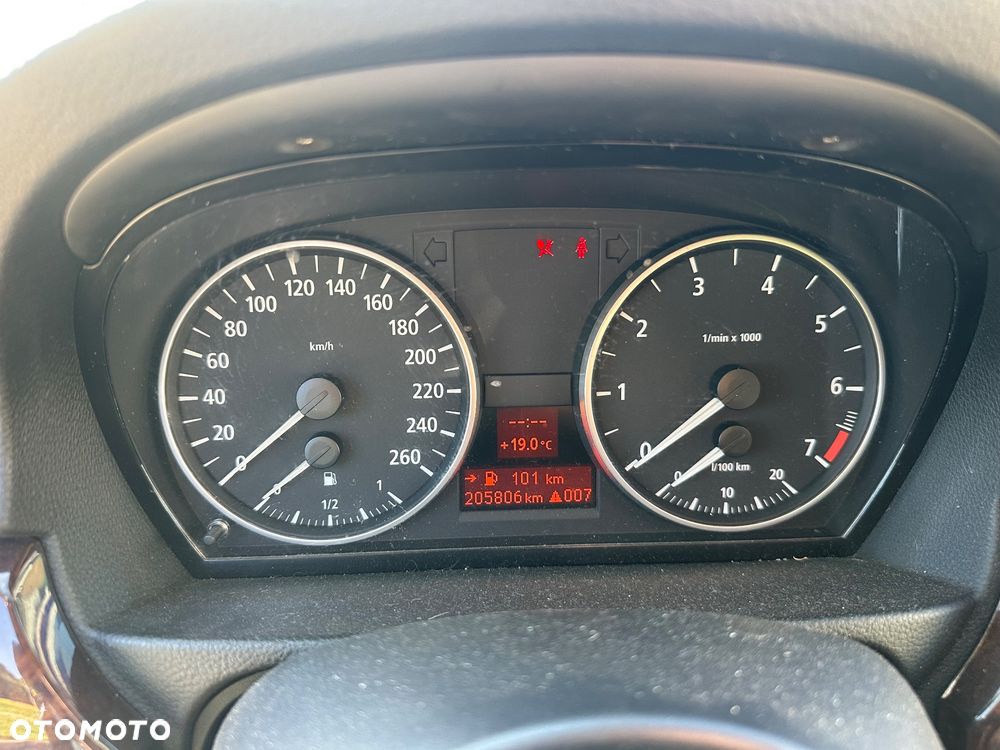 BMW Seria 3 - 26