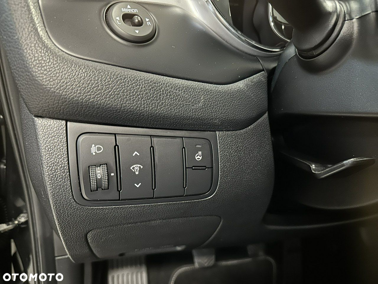 Kia Ceed - 16
