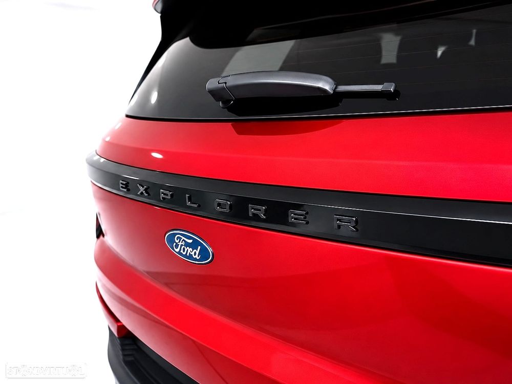 Ford Explorer 79 kWh Premium - 13
