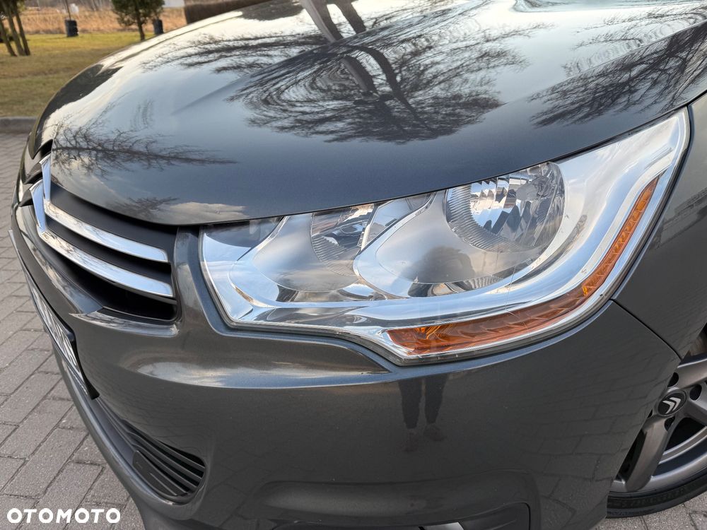 Citroën C4 e-HDi 115 Exclusive - 19