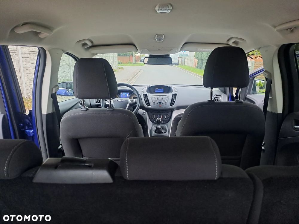 Ford Kuga 1.5 EcoBoost 2x4 Individual - 23