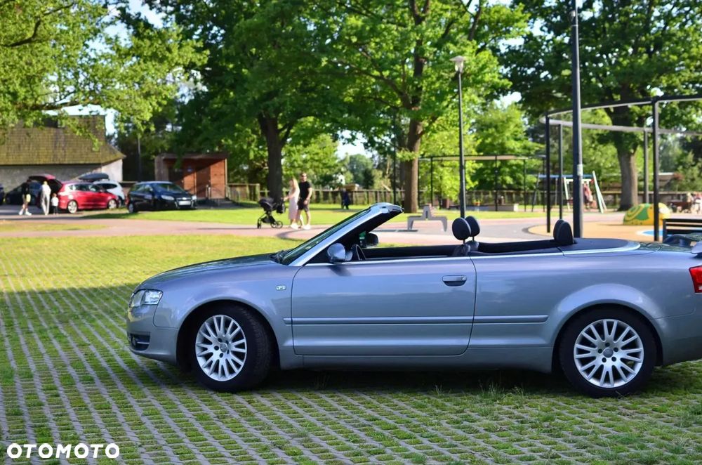 Audi A4 Cabrio - 8
